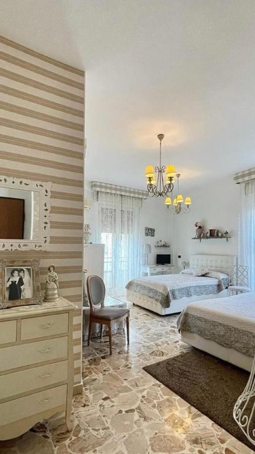 Il Piccolo Attico Bed and Breakfast Caltagirone Eksteriør billede