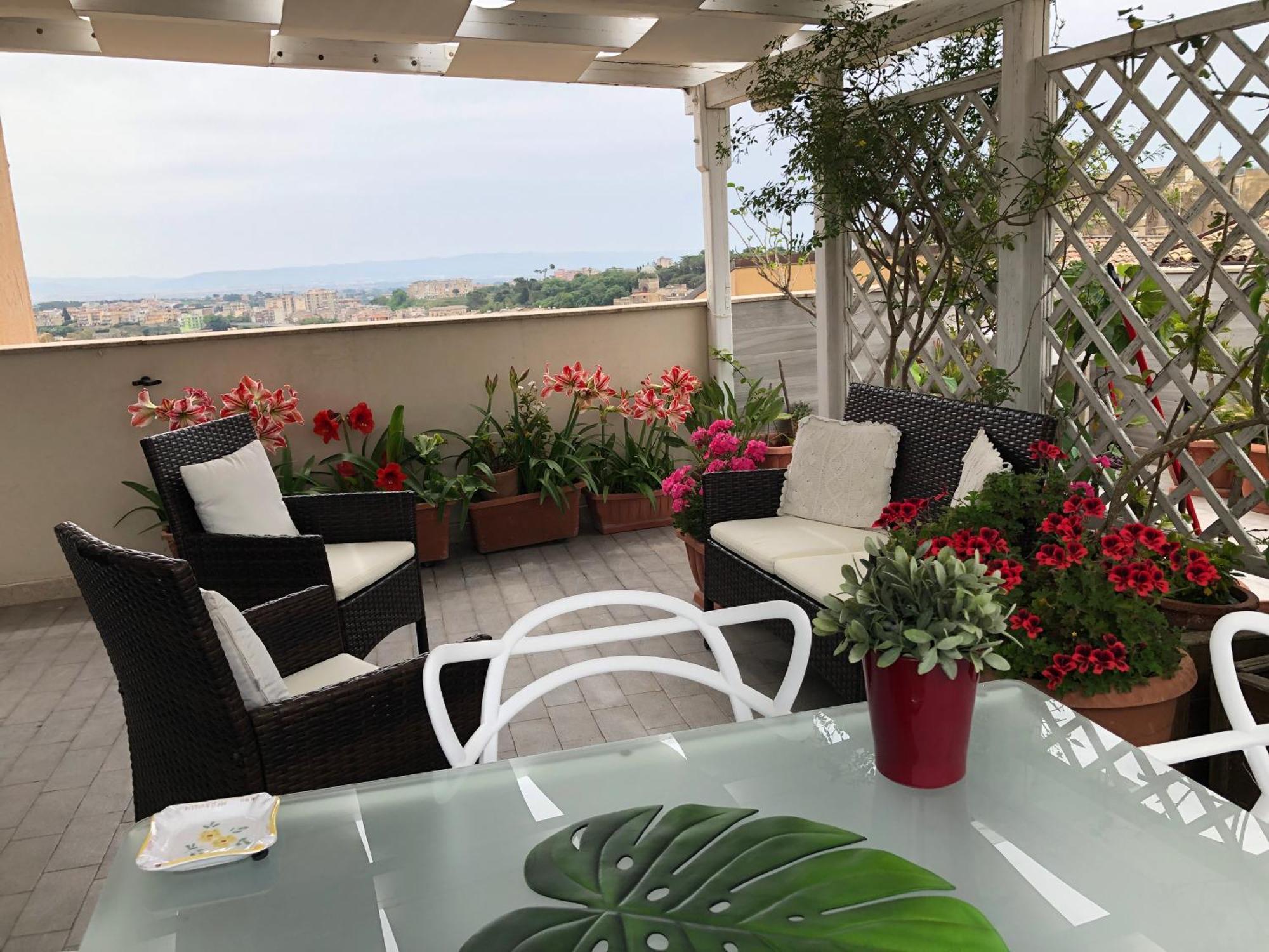 Il Piccolo Attico Bed and Breakfast Caltagirone Eksteriør billede