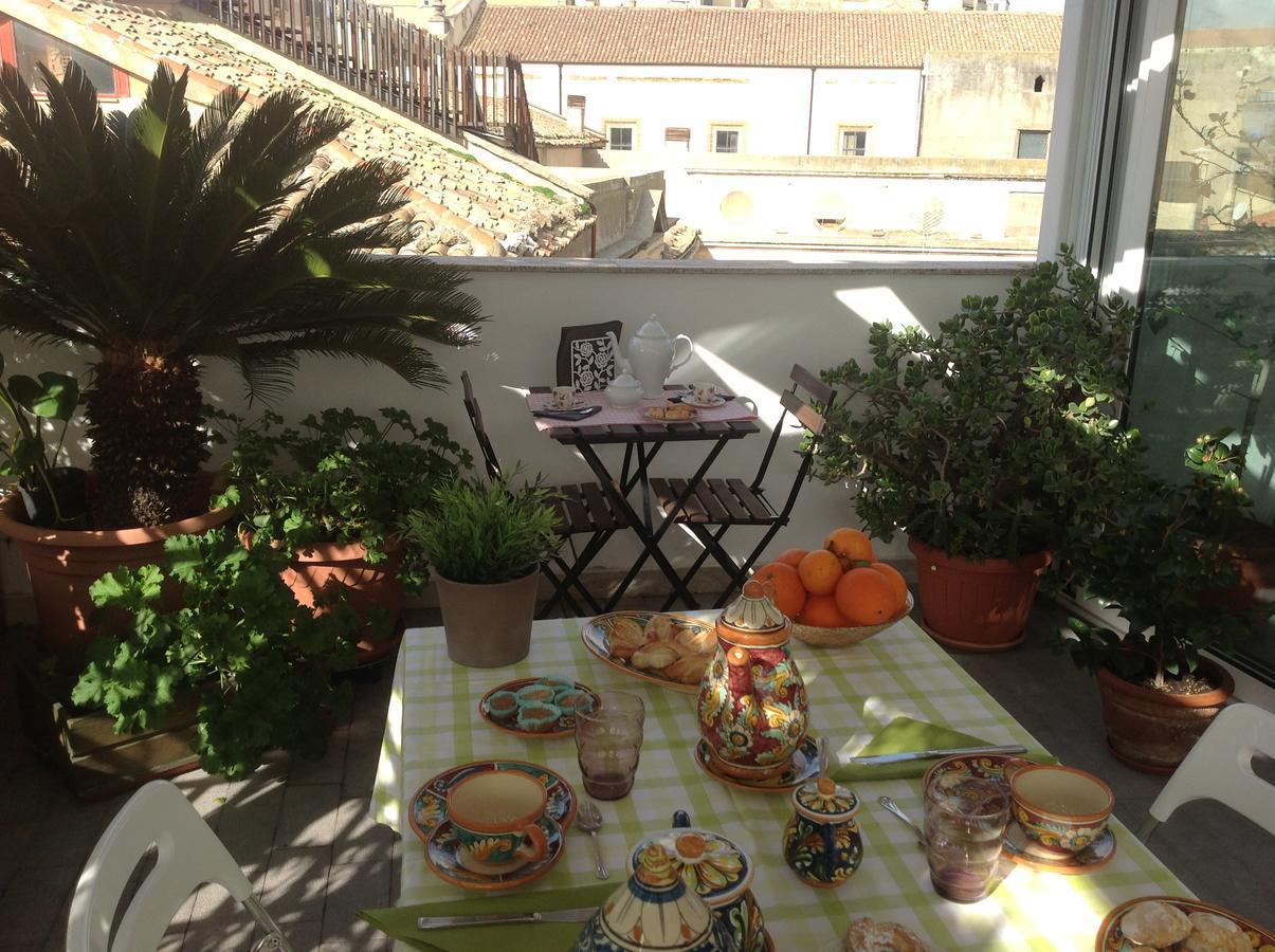 Il Piccolo Attico Bed and Breakfast Caltagirone Eksteriør billede