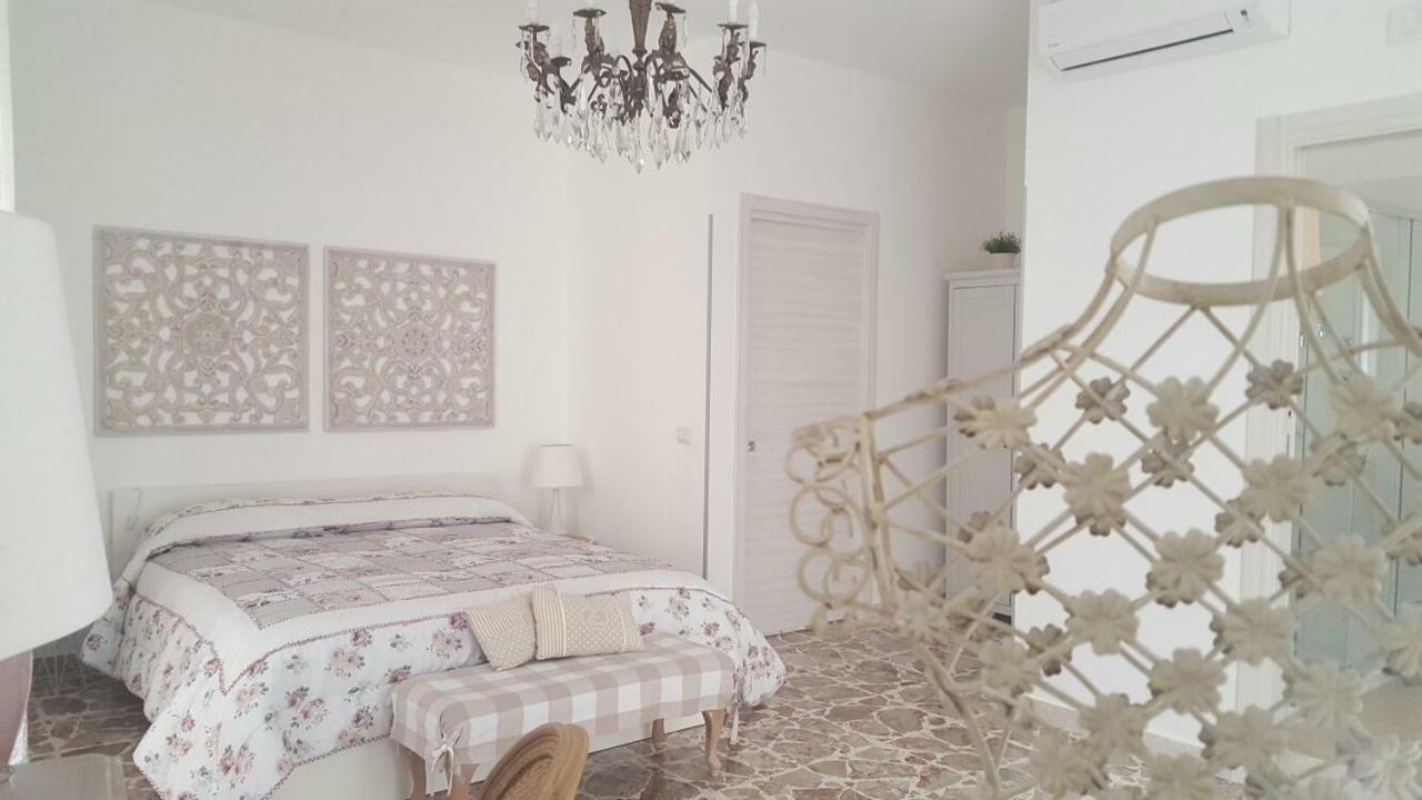 Il Piccolo Attico Bed and Breakfast Caltagirone Eksteriør billede