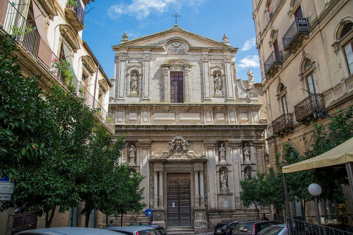 Il Piccolo Attico Bed and Breakfast Caltagirone Eksteriør billede