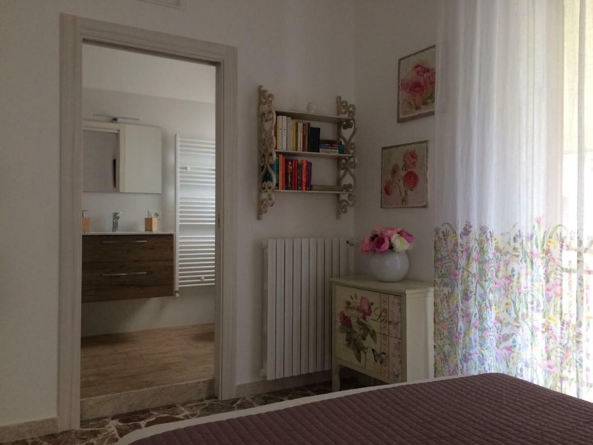 Il Piccolo Attico Bed and Breakfast Caltagirone Eksteriør billede